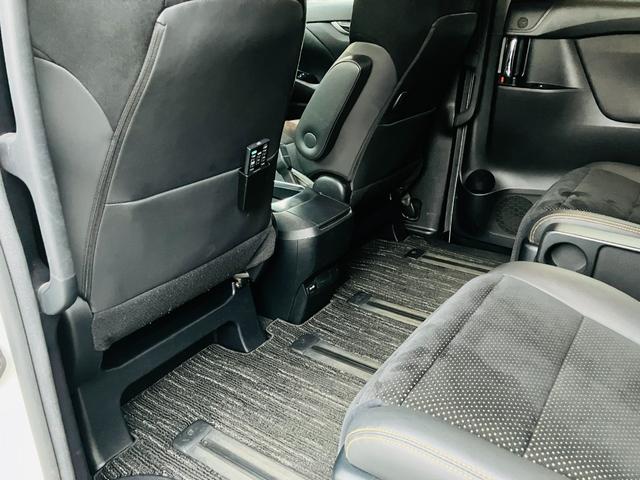 アルファード 2.5S タイプゴールド セーフティセンス 両側パワースライドドア パワーバックドア 9インチディスプレイオーディオ バックカメラ 後席ディスプレイ ドラレコ前後 ETC 合皮/スエードコンビシート リアオートエアコン(64枚目)