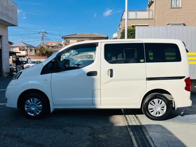 NV200バネットバン GX 2/5人乗り(積載量600/400kg) 5MT ナビ TV バックカメラ ドラレコ ETC ワンオーナー 禁煙車両(2枚目)