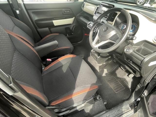 クロスビー ハイブリッドＭＸ　社外オーディオ　社外フロアマット　スマートキー　プッシュスタート　アイドリングストップ　キセノン　ドライブレコーダー前（8枚目）