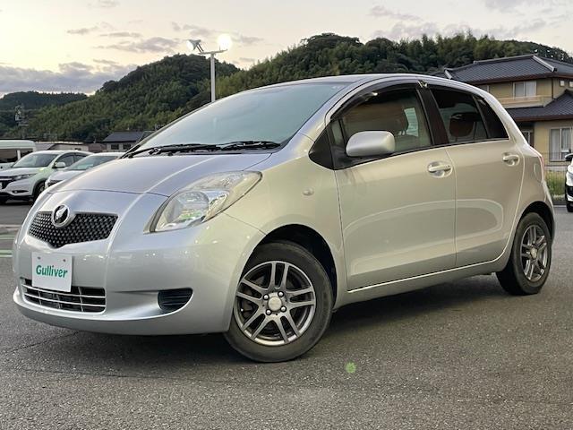 ヴィッツ F 社外ナビ ワンセグ ETC リモコンキー 純正フロアマット(2枚目)