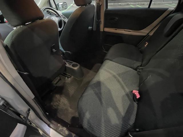 ヴィッツ F 社外ナビ ワンセグ ETC リモコンキー 純正フロアマット(9枚目)