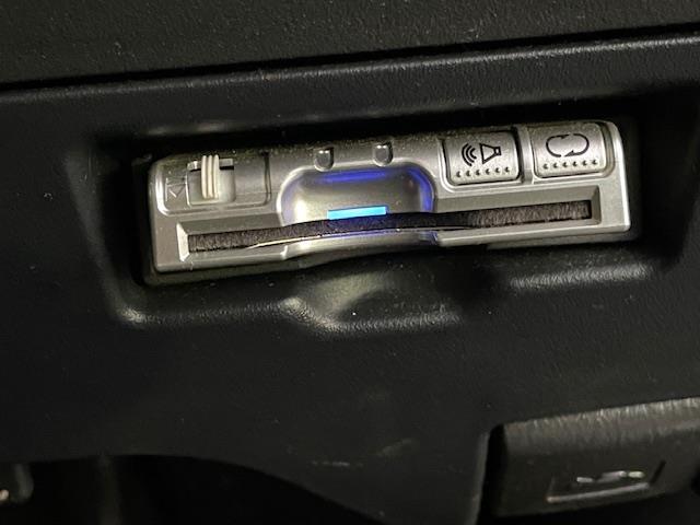 ヴィッツ F 社外ナビ ワンセグ ETC リモコンキー 純正フロアマット(23枚目)