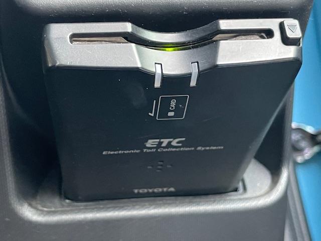 アクア S ワンオーナー ECOモード EVモード 横滑り防止装置 ETC ハイブリッド Bluetooth フルセグTV 純正フロアマット(28枚目)