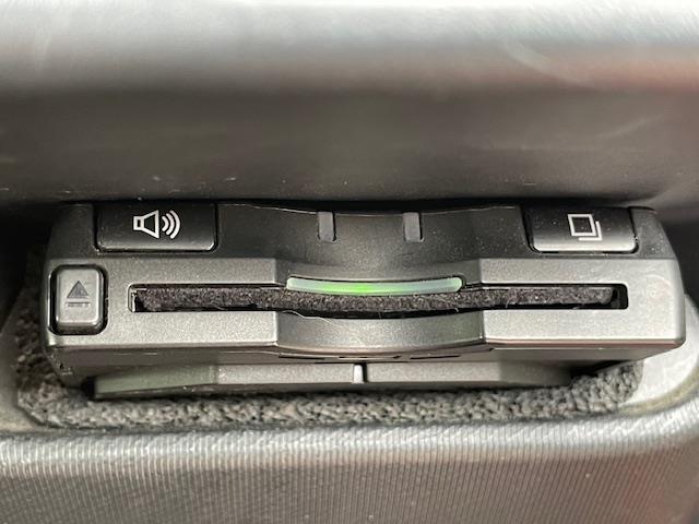 アクア G ECOモード EVモード シートヒーター ETC Bluetooth フルセグTV 社外アルミホイール 純正ナビ 純正フロアマット ハイブリッド プッシュスタート(32枚目)