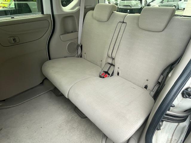 Ｎ－ＢＯＸ Ｇ・Ｌパッケージ　純正７インチナビ（フルセグＴＶ／ＢＴ／ＵＳＢ／ＣＤ／ＤＶＤ／ＡＭ／ＦＭ）　ビルトインＥＴＣ　バックカメラ　片側パワースライドドア（13枚目）