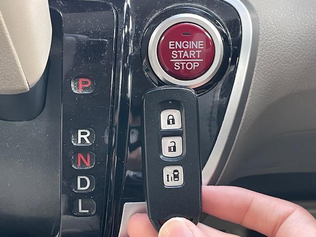 Ｎ－ＢＯＸ Ｇ・Ｌパッケージ　純正７インチナビ（フルセグＴＶ／ＢＴ／ＵＳＢ／ＣＤ／ＤＶＤ／ＡＭ／ＦＭ）　ビルトインＥＴＣ　バックカメラ　片側パワースライドドア（27枚目）