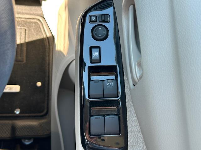 デイズ Ｘ　ワンオーナー　純正９インチディスプレイオーディオ（ＡｐｐｌｅＣａｒＰｌａｙ／　Ａｎｄｒｏｉｄ　Ａｕｔｏ／Ｂｌｕｅｔｏｏｔｈ）　スマートキー　純正１４インチＡＷ　クリアランスソナー（29枚目）