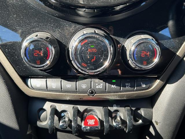 MINI クーパーD クロスオーバー オール4 ワンオーナー 4WD 純正ナビ バックカメラ パワーバックドア 純正ドライブレコーダー(23枚目)