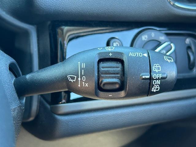 MINI クーパーD クロスオーバー オール4 ワンオーナー 4WD 純正ナビ バックカメラ パワーバックドア 純正ドライブレコーダー(29枚目)