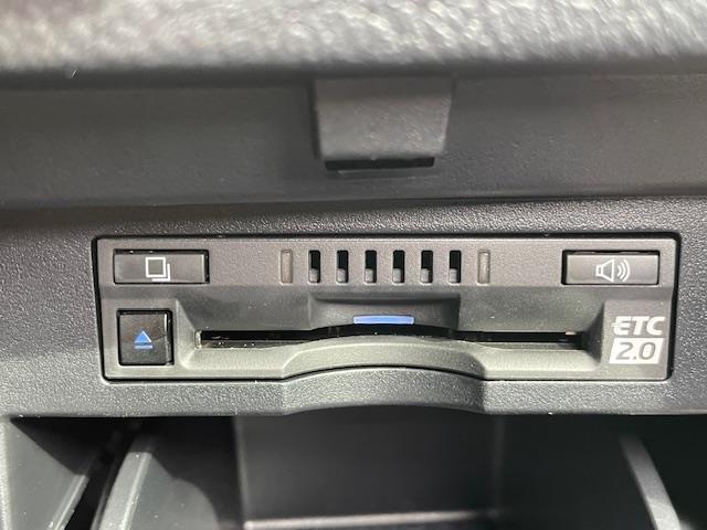 アルファードハイブリッド SR Cパッケージ 純正メモリナビ フルセグ 純正フリップダウンモニター バックカメラ 両側パワースライドドア 純正フロアマット レザーシート 運転席助手席パワーシート デジタルインナーミラー(32枚目)