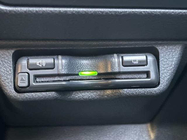 レヴォーグ STIスポーツR EX 純正メモリナビ ETC 純正エアロ フルセグTV ドライブレコーダー バックカメラ クルーズコントロール コーナーセンサー レーンキープアシスト パワーシート シートヒーター LEDヘッドライト(32枚目)