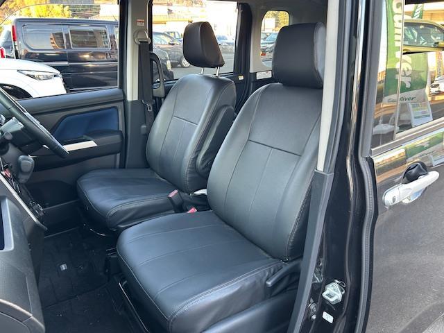 ルーミー カスタムＧ　純正ナビ　ドライブレコーダー　バックカメラ　両側パワースライドドア　ＥＴＣ（17枚目）