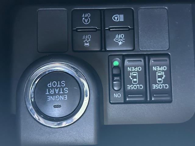 ルーミー カスタムＧ　純正ナビ　ドライブレコーダー　バックカメラ　両側パワースライドドア　ＥＴＣ（33枚目）