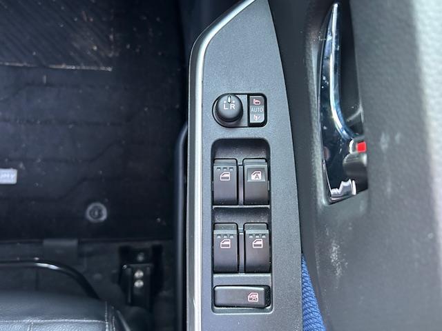 ルーミー カスタムＧ　純正ナビ　ドライブレコーダー　バックカメラ　両側パワースライドドア　ＥＴＣ（36枚目）