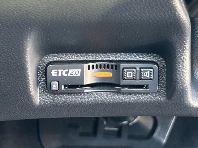 ヴェゼル ｅ：ＨＥＶ　Ｚ・ＰＬａＹパッケージ　ワンオーナー　純正ナビ　フルセグテレビ　Ｂｌｕｅｔｏｏｔｈ　全方位カメラ　純正フロアマット　スカイルーフ　オートライト　ＬＥＤヘッドライト　ブレーキホールド　ビルトイン２．０ＥＴＣ（37枚目）