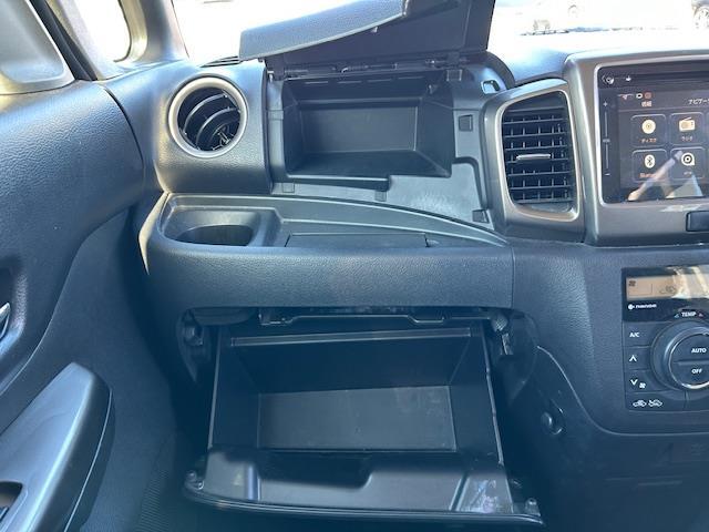 スペーシアカスタムZ ターボ 両側パワースライド アラウンドビューモニター 純正ナビ(Bluetooth フルセグTV AUX iPod MTモード付AT クルーズコントロール 純正フォグランプ 純正アルミ レーンキープアシスト(34枚目)