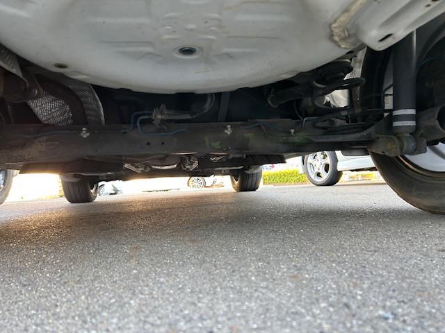 ジューク 15RX 純正メモリナビ ワンセグ Bluetooth スマートキ プッシュスタート 純正フロアマット オートライト(25枚目)