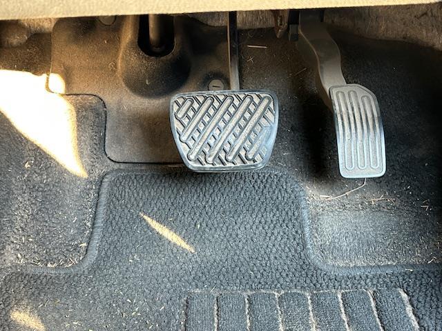 ジューク 15RX 純正メモリナビ ワンセグ Bluetooth スマートキ プッシュスタート 純正フロアマット オートライト(32枚目)