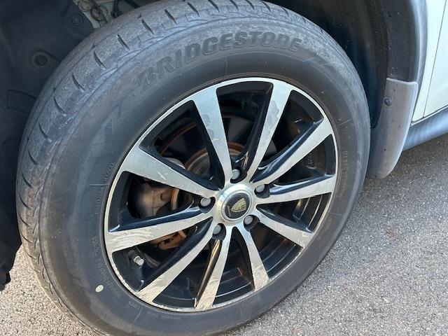 ジューク 15RX 純正メモリナビ ワンセグ Bluetooth スマートキ プッシュスタート 純正フロアマット オートライト(35枚目)