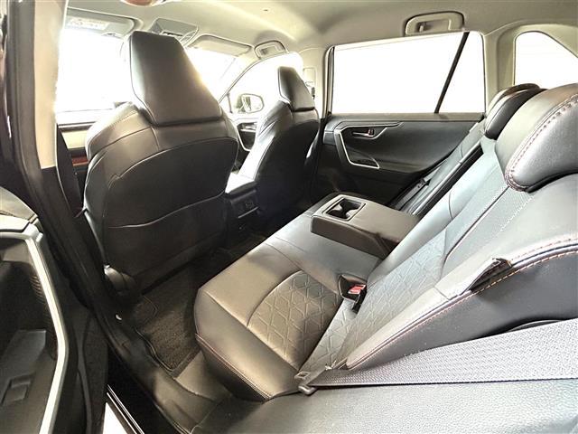 RAV4 アドベンチャー ワンオーナー 純正9インチディスプレイオーディオ ルーフレール トヨタセーフティセンス BSM(13枚目)