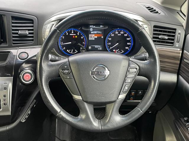エルグランド 250ハイウェイスターS エマージェンシーブレーキ LDW  レーダークルコン  コーナーセンサー 両側パワスラ 半革シート ディスプレイオーディオ Bカメラ  オートライト  ウィンカーミラー  純正18インチAW(17枚目)