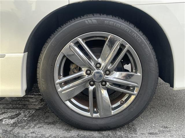 エルグランド ライダー 黒クロスシート マニュアルシート 1オーナー 純正ナビ 地デジ Bカメラ 純正後席モニター 両側パワスラ 木目調パネル ハーフレザーシート ETC オートライト オーテック18インチAW スペアキー 保証書 取説(40枚目)