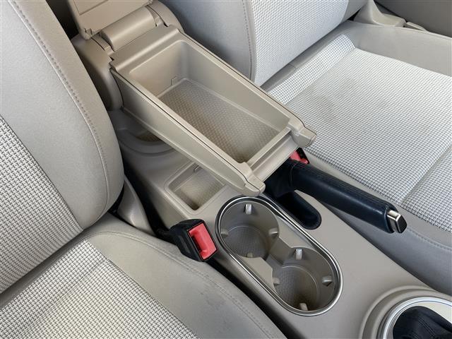 ガラスコーティング、ナビゲーション、ＥＴＣなど、その他のパーツの取り付けお見積もりのご相談も承っております！！クルマのこと何でもお任せください！