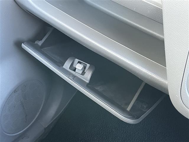 ワゴンＲ ＦＸ　純正オーディオ　ＡＢＳ　電動格納ドアミラー　ヘッドライトレベライザー　ドアバイザー　フロアマット　リモコンキー　スペアキー　保証書　取説（6枚目）