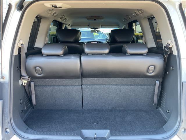 エルグランド 250ハイウェイスター 社外ナビ 社外フリップダウンモニター 両側パワスラ 半革シート 革巻きステアリング オートライト ウィンカーミラー 木目調パネル ETC 純正18インチAW スマートキー スペアキー 保証書 取説(30枚目)