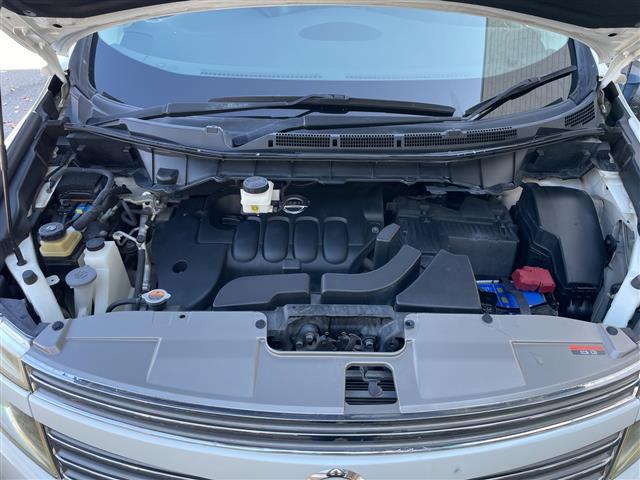 エルグランド 250ハイウェイスター 社外ナビ 社外フリップダウンモニター 両側パワスラ 半革シート 革巻きステアリング オートライト ウィンカーミラー 木目調パネル ETC 純正18インチAW スマートキー スペアキー 保証書 取説(41枚目)