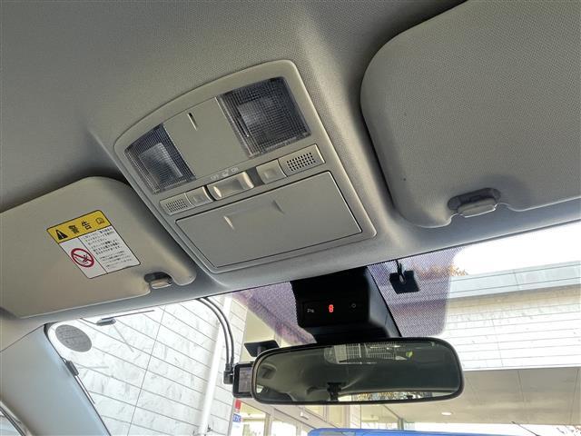 アテンザスポーツワゴン ２５ＥＸ　社外ナビ　地デジ　Ｂカメラ　ＢＯＳＥサウンドシステム　社外後席モニター　本革シート　ＰＷシート　シートヒーター　コーナーセンサー　オートライト　ステアリングスイッチ　社外前後ドラレコ　ＥＴＣ（12枚目）