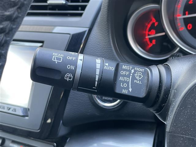 アテンザスポーツワゴン ２５ＥＸ　社外ナビ　地デジ　Ｂカメラ　ＢＯＳＥサウンドシステム　社外後席モニター　本革シート　ＰＷシート　シートヒーター　コーナーセンサー　オートライト　ステアリングスイッチ　社外前後ドラレコ　ＥＴＣ（17枚目）