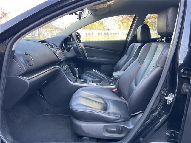 アテンザスポーツワゴン ２５ＥＸ　社外ナビ　地デジ　Ｂカメラ　ＢＯＳＥサウンドシステム　社外後席モニター　本革シート　ＰＷシート　シートヒーター　コーナーセンサー　オートライト　ステアリングスイッチ　社外前後ドラレコ　ＥＴＣ（25枚目）