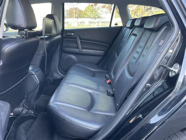 アテンザスポーツワゴン ２５ＥＸ　社外ナビ　地デジ　Ｂカメラ　ＢＯＳＥサウンドシステム　社外後席モニター　本革シート　ＰＷシート　シートヒーター　コーナーセンサー　オートライト　ステアリングスイッチ　社外前後ドラレコ　ＥＴＣ（26枚目）