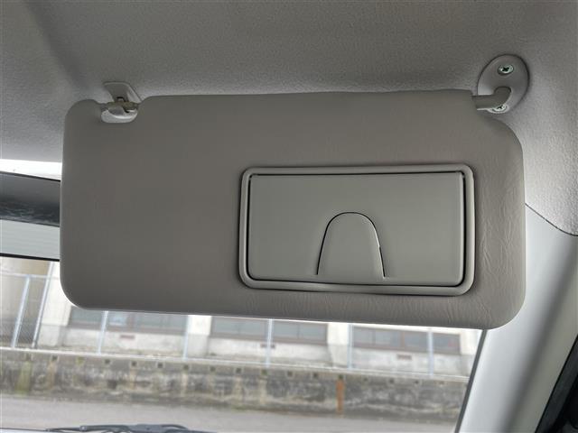 XG クラリオンナビ AM FM CD USB ワンセグTV ETC 電動格納ミラー シートリフター スマートキー プッシュスタート スペアキー 純正フロアマット(28枚目)
