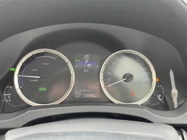 IS IS300h バージョンL BSM クルーズコントロール シートベンチレーション シートヒーター レザーシート パワーシート シートメモリ 純正17インチAW LEDヘッドライト ドライブモードセレクト ETC 社外ドラレコ(9枚目)