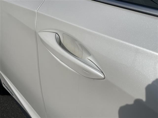 RX RX450h バージョンL サンルーフ 純正ナビ 純正後席モニター 全方位カメラ フルセグTV 三眼LEDヘッドライト 純正20インチAW 革シート シートヒーター ベンチレーション パワーバックドア クリアランスソナー BSM(41枚目)