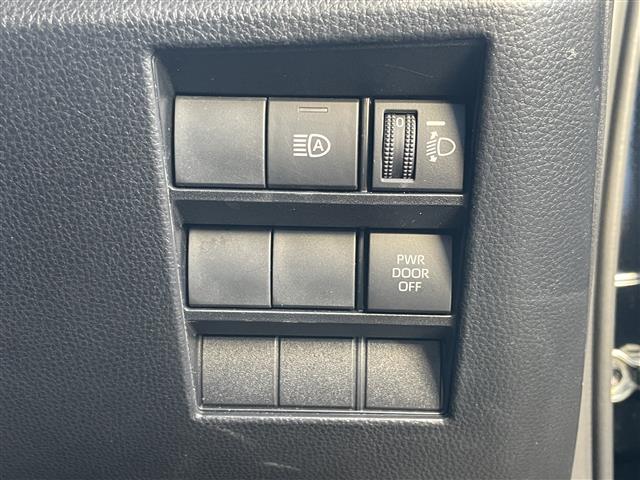 ヴォクシー S-G 純正ディスプレイオーディオ コネクティッドナビ フルセグTV CD/DVD再生 HDMI ETC2.0 純正16インチAW パワスラ LEDヘッドライト ドラレコ 追従クルコン プリクラッシュシステム(17枚目)