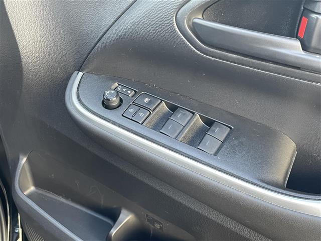 ヴォクシー S-G 純正ディスプレイオーディオ コネクティッドナビ フルセグTV CD/DVD再生 HDMI ETC2.0 純正16インチAW パワスラ LEDヘッドライト ドラレコ 追従クルコン プリクラッシュシステム(21枚目)