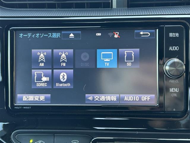 アクア クロスオーバー 衝突軽減 純正ナビ バックカメラ フルセTV ETC 純正16インチAW ハーフレザーシート LEDヘッドライト オートライト プッシュスタート スペアキー(5枚目)