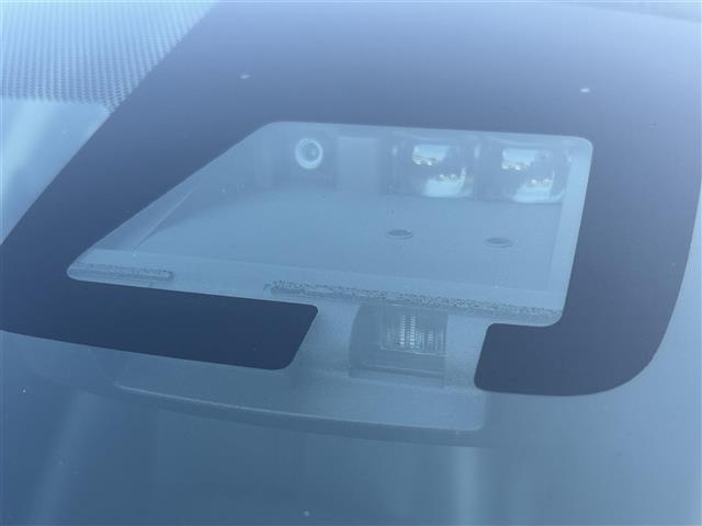 アクア クロスオーバー 衝突軽減 純正ナビ バックカメラ フルセTV ETC 純正16インチAW ハーフレザーシート LEDヘッドライト オートライト プッシュスタート スペアキー(24枚目)