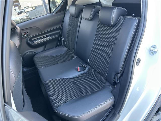 アクア クロスオーバー 衝突軽減 純正ナビ バックカメラ フルセTV ETC 純正16インチAW ハーフレザーシート LEDヘッドライト オートライト プッシュスタート スペアキー(30枚目)