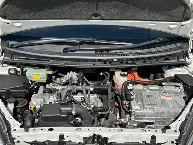 アクア クロスオーバー 衝突軽減 純正ナビ バックカメラ フルセTV ETC 純正16インチAW ハーフレザーシート LEDヘッドライト オートライト プッシュスタート スペアキー(42枚目)