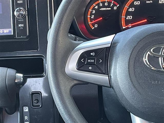 タンク Ｇ　Ｓ　ワンオーナー　クルーズコントロール　純正ＳＤナビ　バックカメラ　フルセグＴＶ　ＥＴＣ　両側パワースライドドア　オートライト　バックセンサー　プッシュスタート　スペアキー（7枚目）