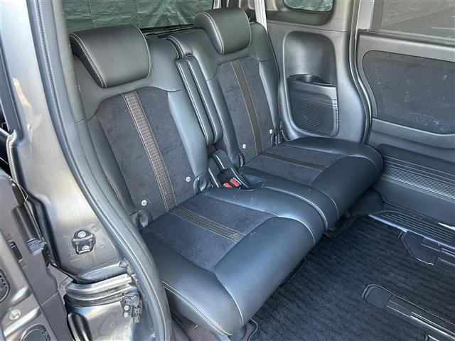 Ｎ－ＢＯＸカスタム Ｇ・ＥＸターボホンダセンシング　ホンダセンシング　レーダークルーズコントロール　ナビ　バックカメラ　フルセグＴＶ　両側パワスラ　ＥＴＣ　純正１５インチＡＷ　ＬＥＤヘッドライト　フォグランプ　パドルシフト　社外スピーカー（26枚目）
