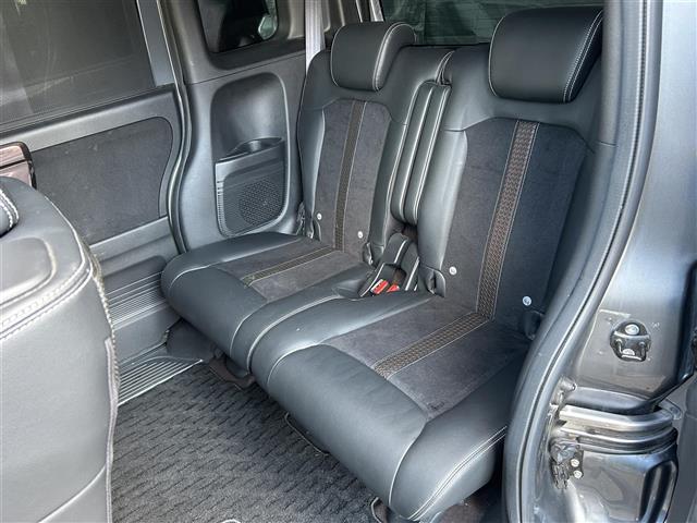 Ｎ－ＢＯＸカスタム Ｇ・ＥＸターボホンダセンシング　ホンダセンシング　レーダークルーズコントロール　ナビ　バックカメラ　フルセグＴＶ　両側パワスラ　ＥＴＣ　純正１５インチＡＷ　ＬＥＤヘッドライト　フォグランプ　パドルシフト　社外スピーカー（29枚目）