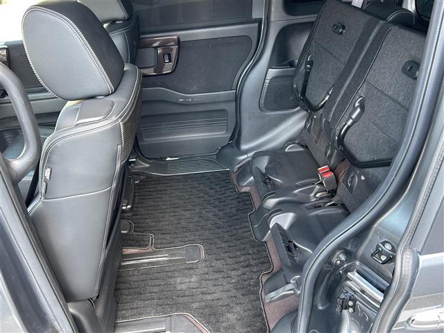 Ｎ－ＢＯＸカスタム Ｇ・ＥＸターボホンダセンシング　ホンダセンシング　レーダークルーズコントロール　ナビ　バックカメラ　フルセグＴＶ　両側パワスラ　ＥＴＣ　純正１５インチＡＷ　ＬＥＤヘッドライト　フォグランプ　パドルシフト　社外スピーカー（30枚目）