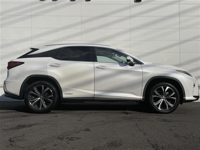 ＲＸ ＲＸ４５０ｈ　バージョンＬ　サンルーフ　レクサスセーフティシステム　クリアランスソナー　ＢＳＭ　純正ナビ　全方位カメラ　フルセグＴＶ　ＥＴＣ２．０　三眼ＬＥＤ　シーケンシャルランプ　茶革シート　シートヒーター　ベンチレーション（36枚目）