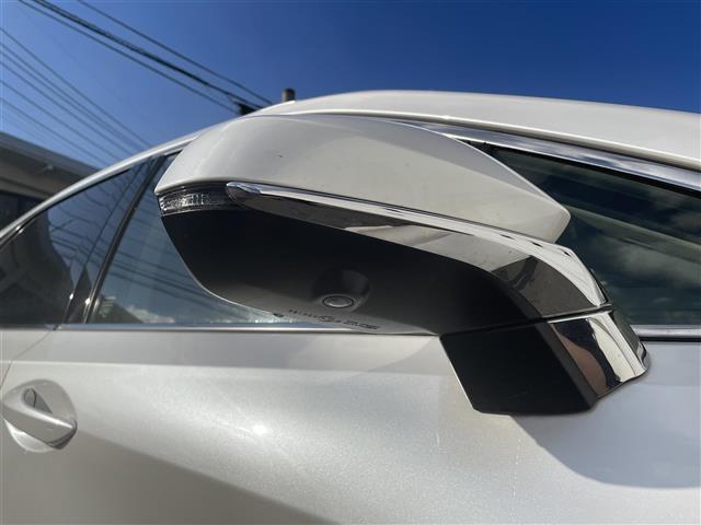 ＲＸ ＲＸ４５０ｈ　バージョンＬ　サンルーフ　レクサスセーフティシステム　クリアランスソナー　ＢＳＭ　純正ナビ　全方位カメラ　フルセグＴＶ　ＥＴＣ２．０　三眼ＬＥＤ　シーケンシャルランプ　茶革シート　シートヒーター　ベンチレーション（39枚目）