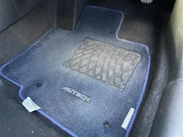 ノート オーテック　Ｅブレーキ　純正９型ナビ　全方位カメラ　スマートルームミラー　フルセグＴＶ　ＬＥＤヘッドライト　ＢＳＩ　ＢＳＷ　ＲＣＴＡ　寒冷地仕様　オーテック専用ＡＷ／シート　ＥＴＣ　シートヒーター　コーナーセンサ（23枚目）
